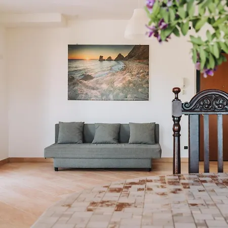 Sibemolle Apartment *